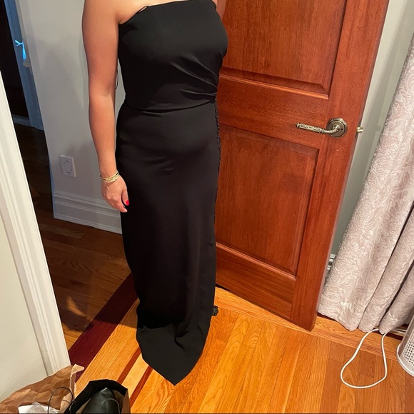 Pamella Roland black gown - Picture 2 of 4